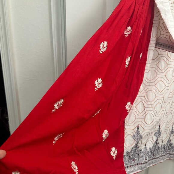 Indian Pakistani Top/ Kameez for 9-11 yr Girl(NEW) - Picture 6 of 8